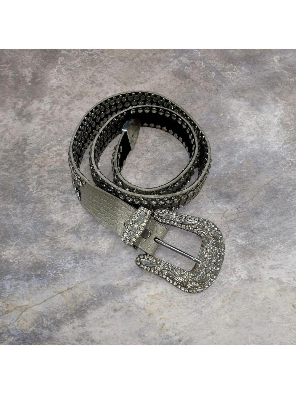 Silver rhinestone studded belt with a touch of punk glamour #festivalvibes
